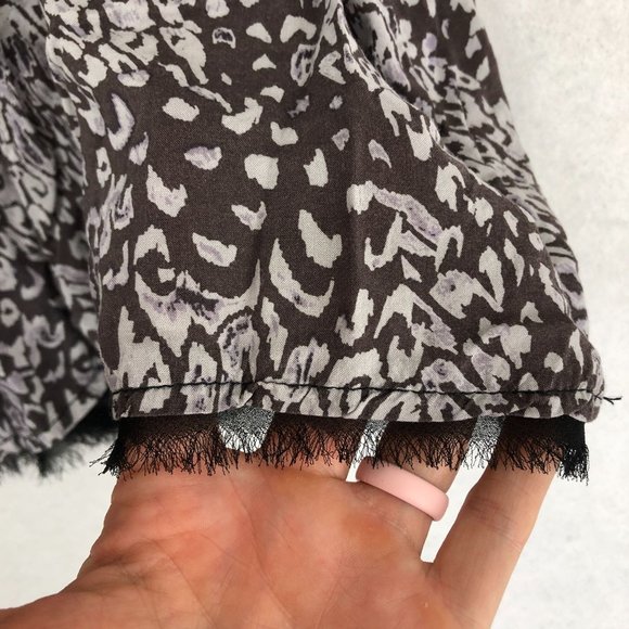 Urban Outfitters Silence + Noise Women's Size Small Grey Short Sleeve Mini Dress - Picture 4 of 9